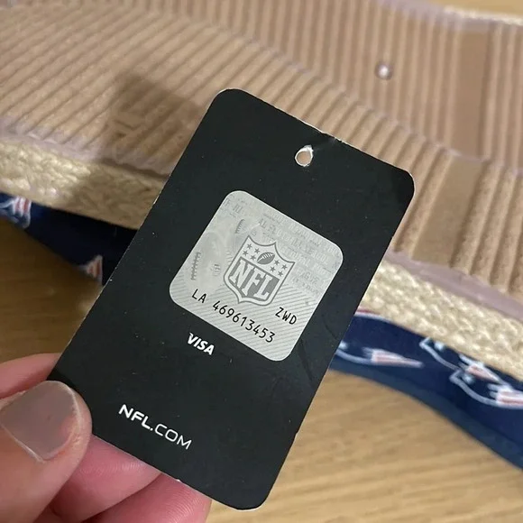 FOCO NFL Women's New England Patriots Espadrille Canvas flats size Large (9/10) - Picture 10 of 16